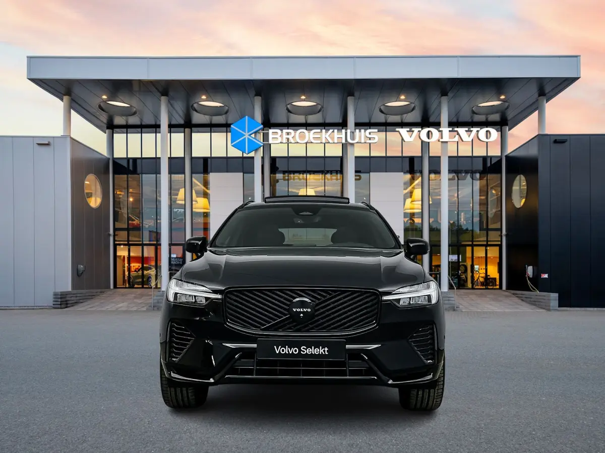 T6 Recharge Plus Black Edition | 21" | Luchtvering | Panoramadak | 360 Camera | Head-Up | Harman Kardon | Elektr. verst. Stoelen | Adaptieve Cruise | BLIS