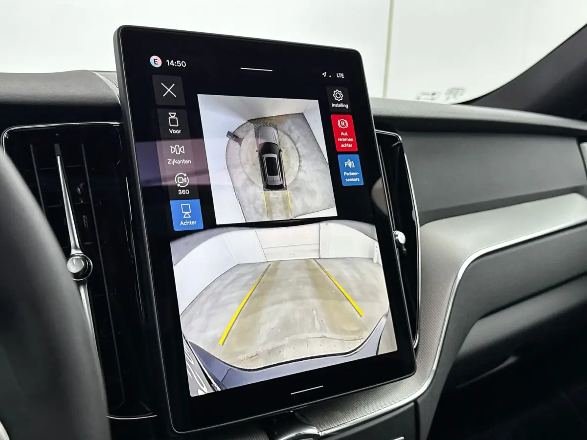 T6 Recharge Plus Black Edition | 21" | Luchtvering | Panoramadak | 360 Camera | Head-Up | Harman Kardon | Elektr. verst. Stoelen | Adaptieve Cruise | BLIS
