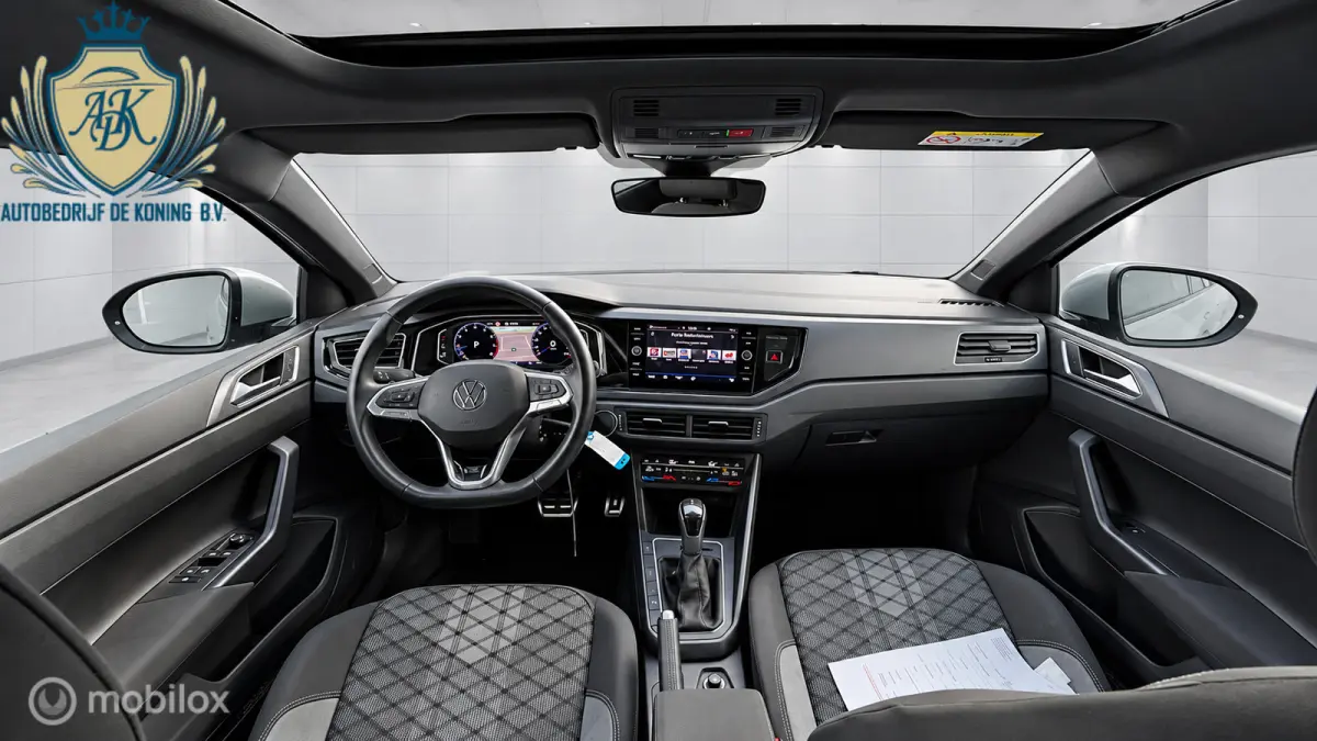1.5 TSI 3xR-Line PANO MATRIX CAMERA