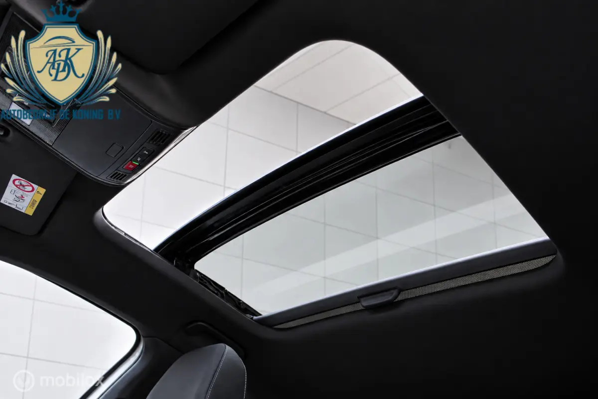 1.5 TSI 3xR-Line PANO MATRIX CAMERA