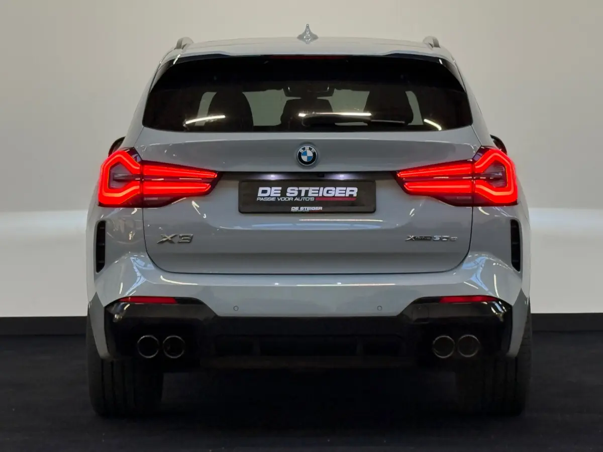 XDrive30e High Executive M Sport X3M Pano Leder Headup 292 PK