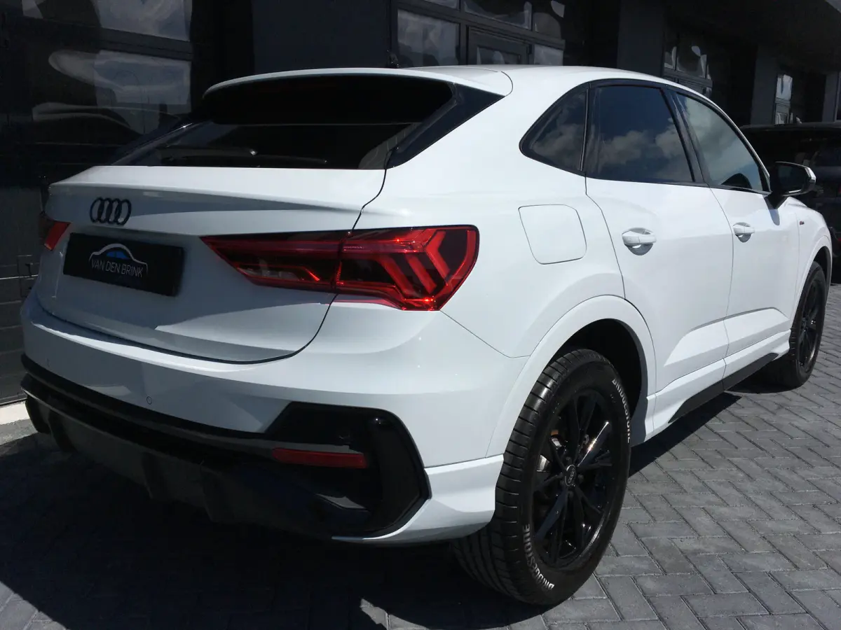 45 TFSI e S-line Black Edition