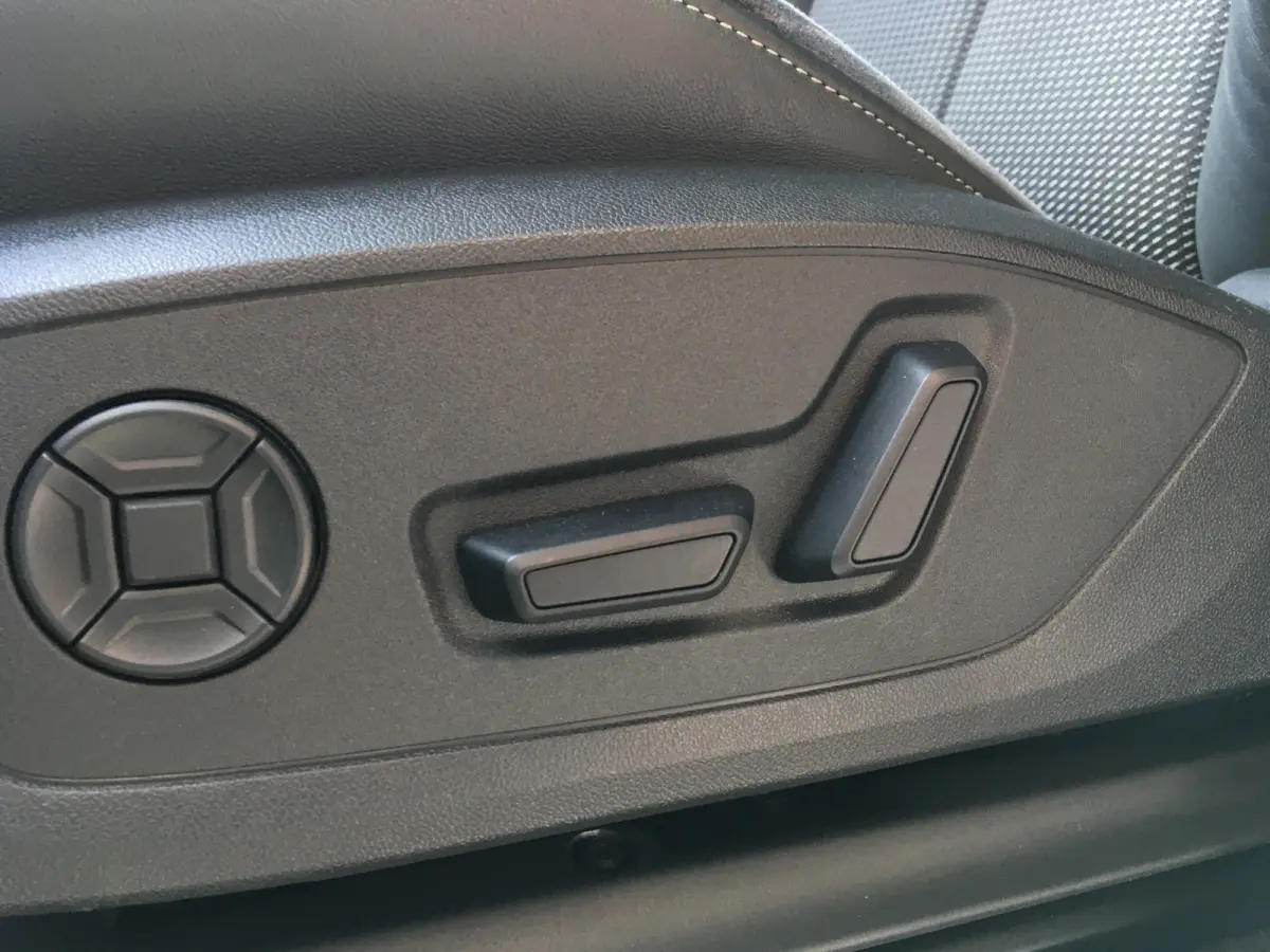 45 TFSI e S-line Black Edition