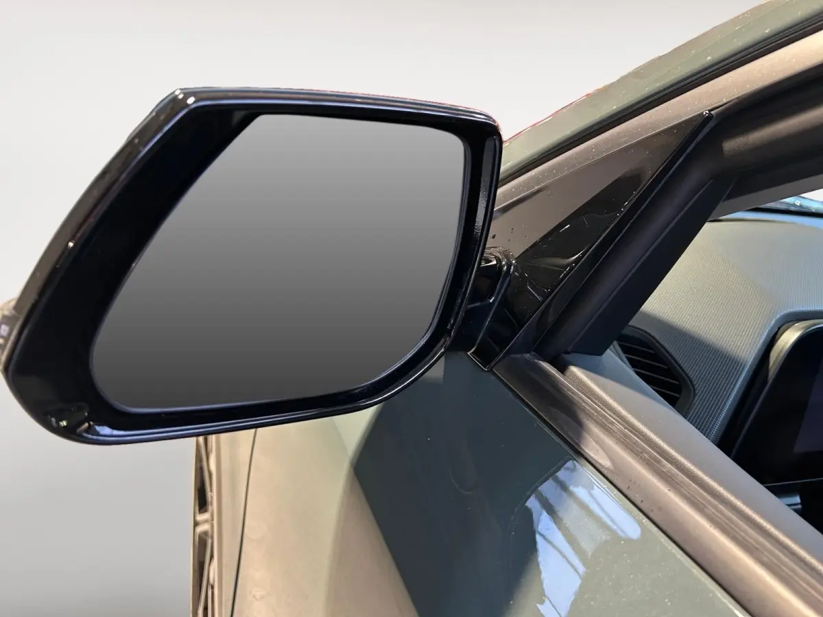 1.6 GDi PHEV DynamicPlusLine | Apple Carplay / Android Auto | Navigatiesysteem | Stoel  + Stuurverwarming | Elektrisch Schuif / Kanteldak | Licht + Regensensor | Parkeersensoren Voor + Achte