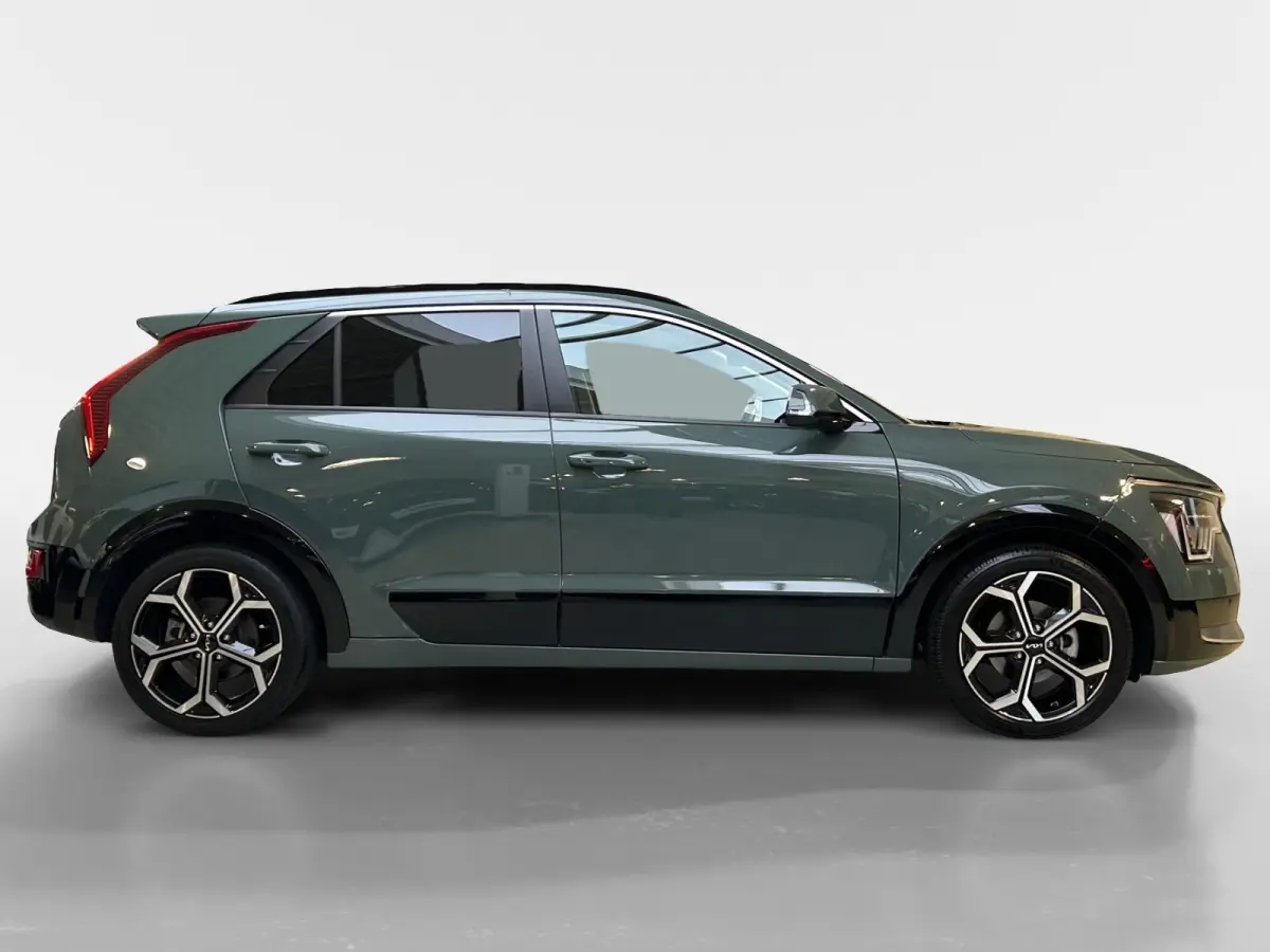 1.6 GDi PHEV DynamicPlusLine | Apple Carplay / Android Auto | Navigatiesysteem | Stoel  + Stuurverwarming | Elektrisch Schuif / Kanteldak | Licht + Regensensor | Parkeersensoren Voor + Achte
