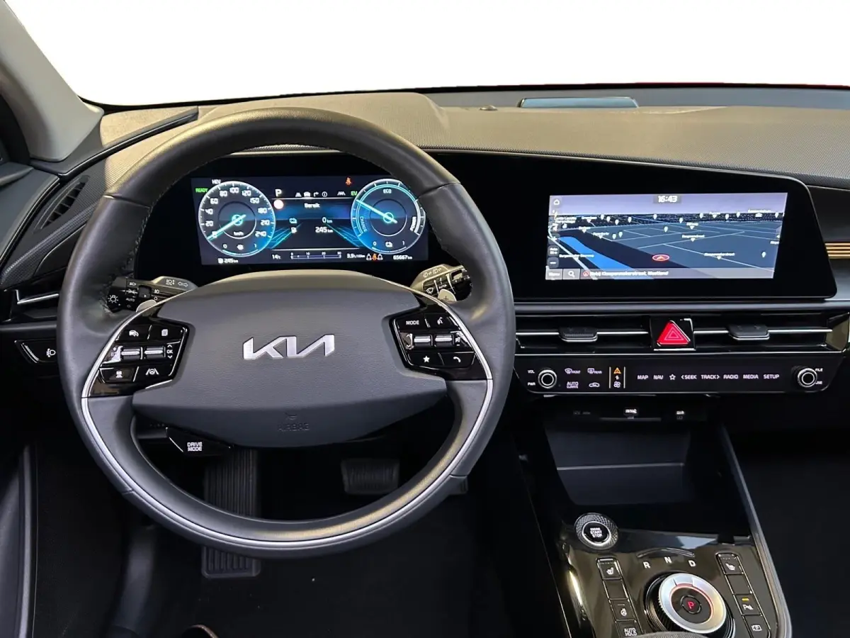 1.6 GDi PHEV DynamicPlusLine | Apple Carplay / Android Auto | Navigatiesysteem | Stoel  + Stuurverwarming | Elektrisch Schuif / Kanteldak | Licht + Regensensor | Parkeersensoren Voor + Achte