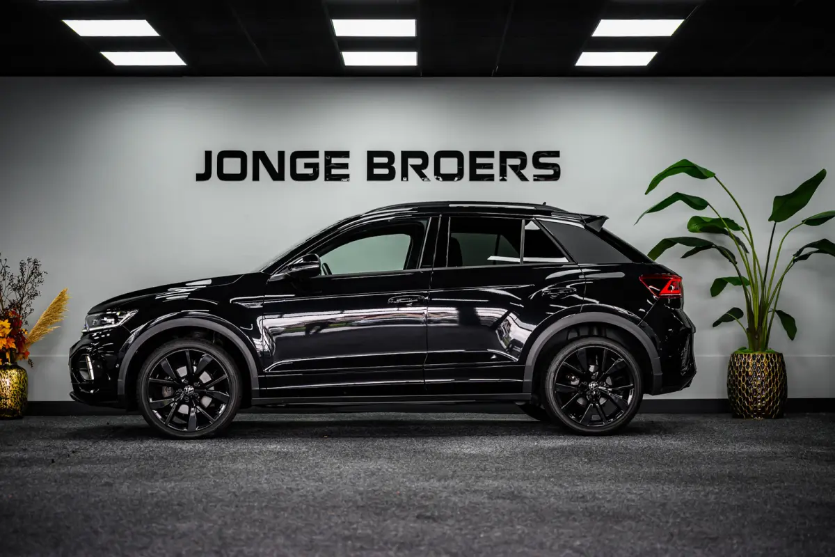 1.5 TSI R-Line Pano/Matrix/Camera/Keyless/ACC