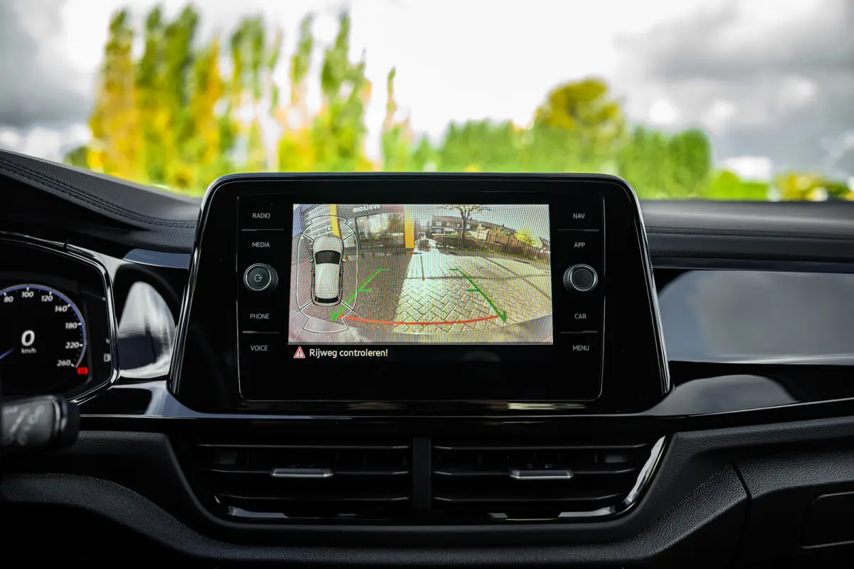 1.5 TSI R-Line Pano/Matrix/Camera/Keyless/ACC
