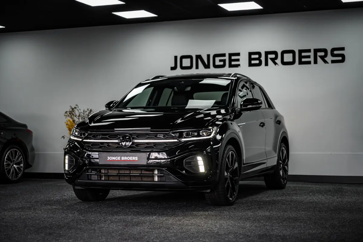 1.5 TSI R-Line Pano/Matrix/Camera/Keyless/ACC