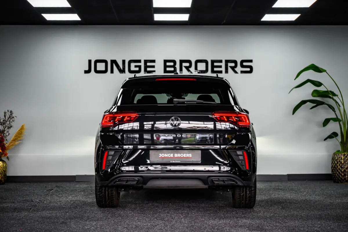 1.5 TSI R-Line Pano/Matrix/Camera/Keyless/ACC