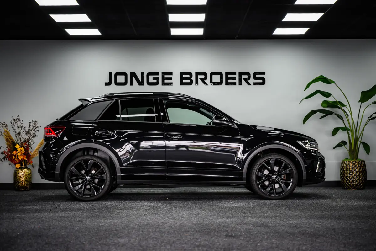 1.5 TSI R-Line Pano/Matrix/Camera/Keyless/ACC