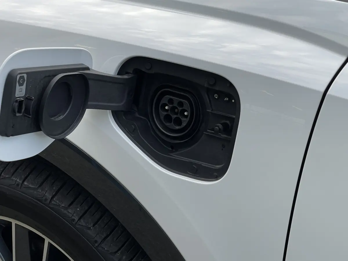 45 TFSI e S-Line Black Edition