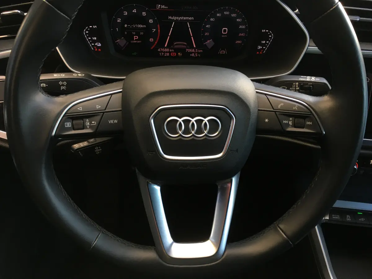 45 TFSI e S-Line Black Edition
