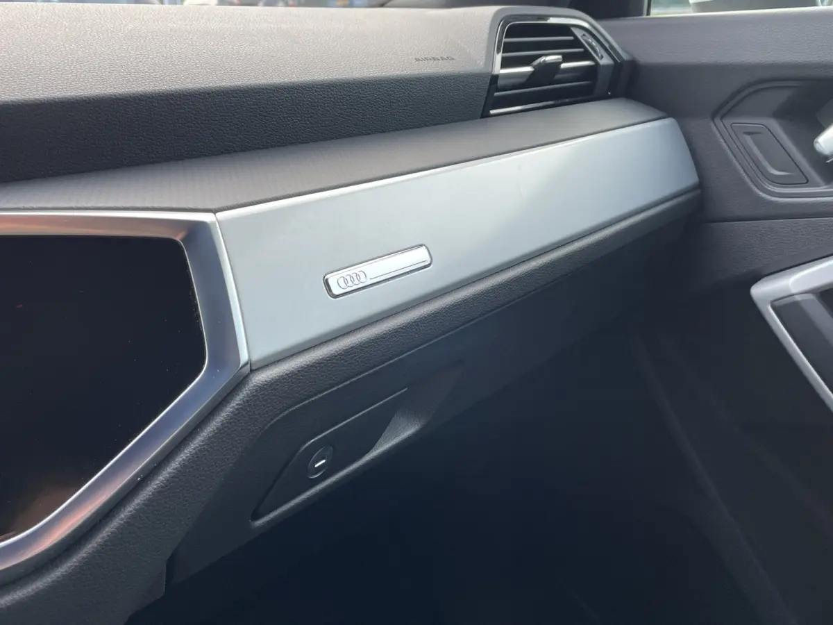 45 TFSI e S-Line Black Edition