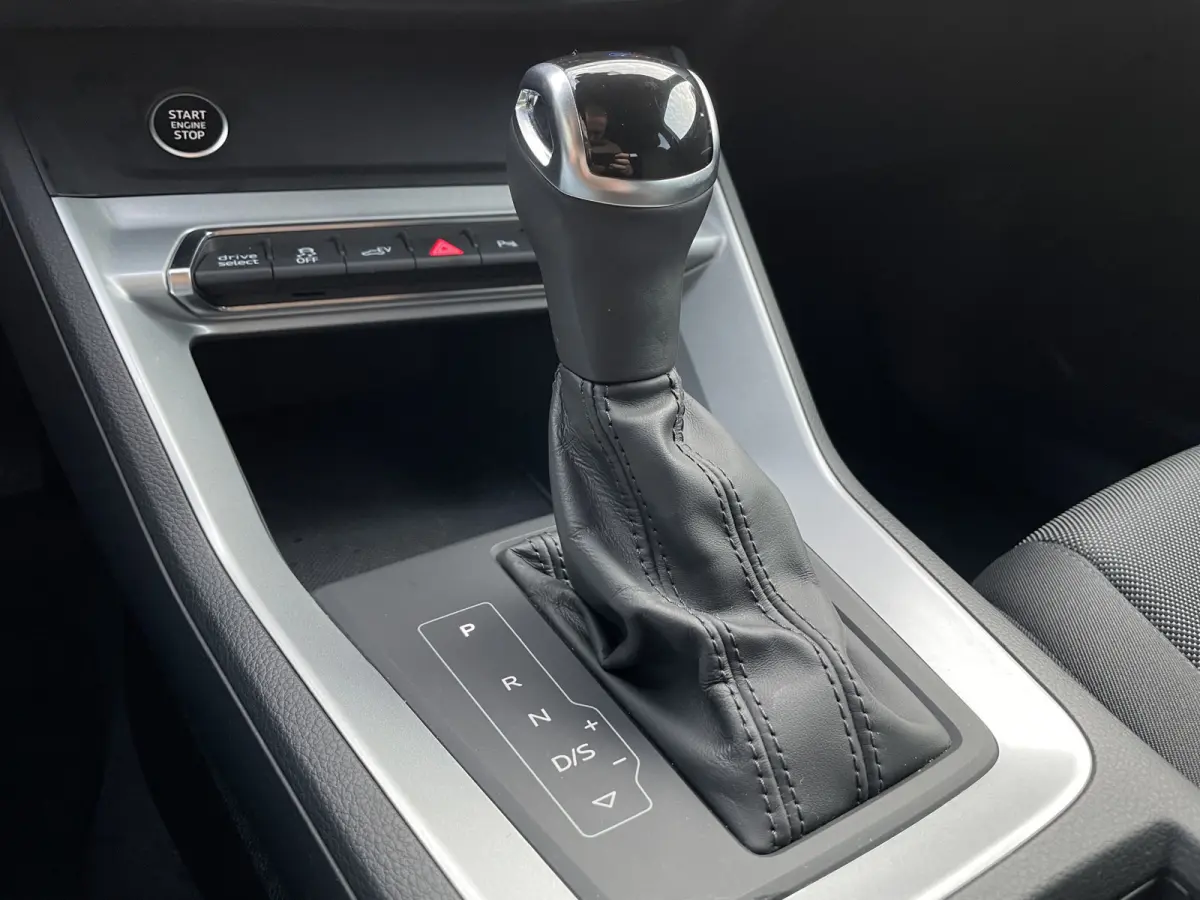 45 TFSI e S-Line Black Edition