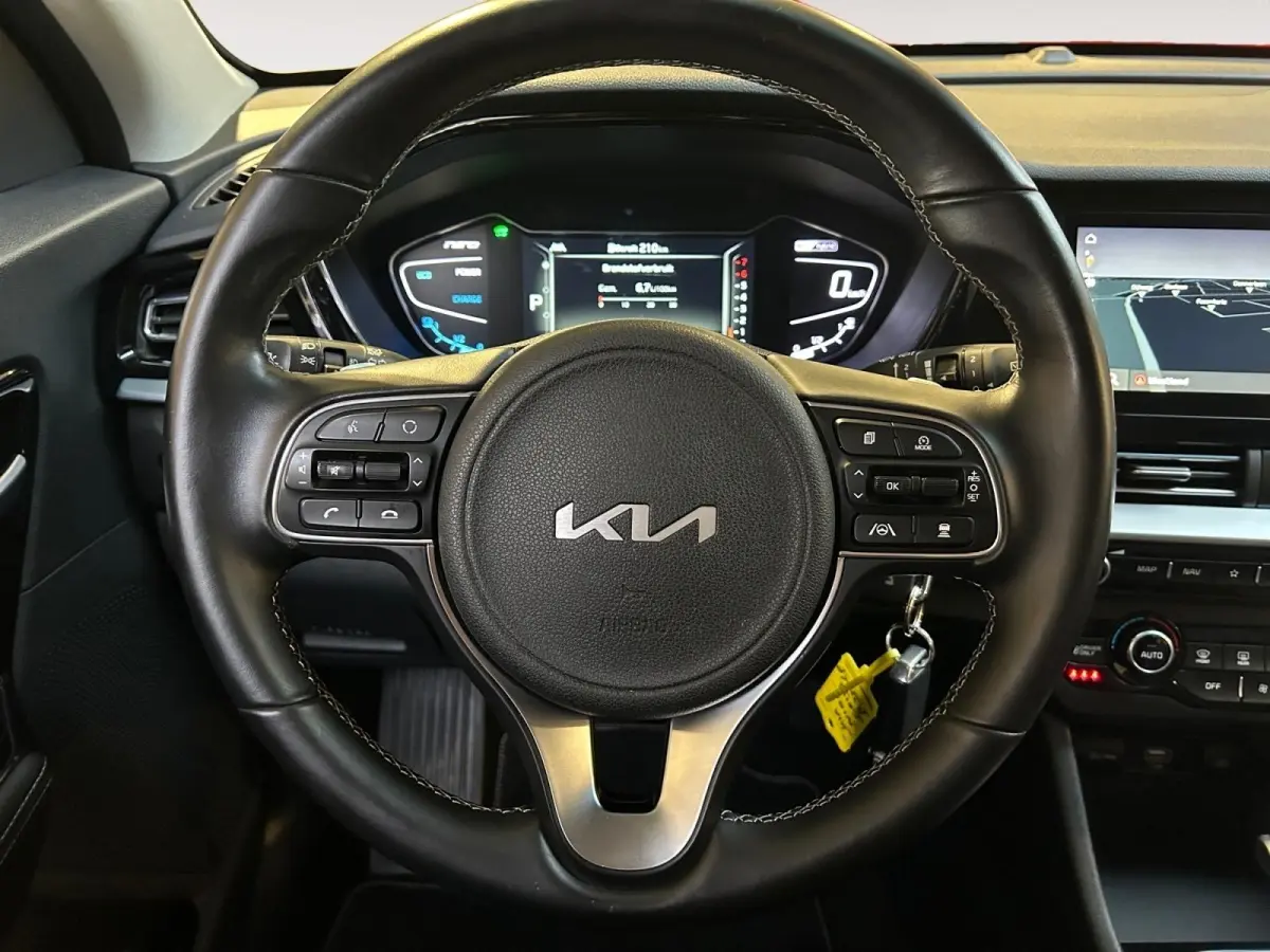 1.6 GDi Hybrid DynamicLine | Apple Carplay / Android Auto | Navigatiesysteem | Licht + Regensensor | Parkeersensoren + Camera Achter | Climate Control | Cruise Control Adaptief | Rijstrookse