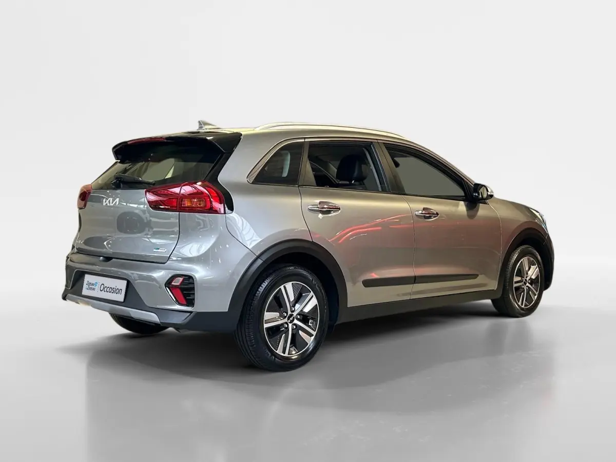 1.6 GDi Hybrid DynamicLine | Apple Carplay / Android Auto | Navigatiesysteem | Licht + Regensensor | Parkeersensoren + Camera Achter | Climate Control | Cruise Control Adaptief | Rijstrookse