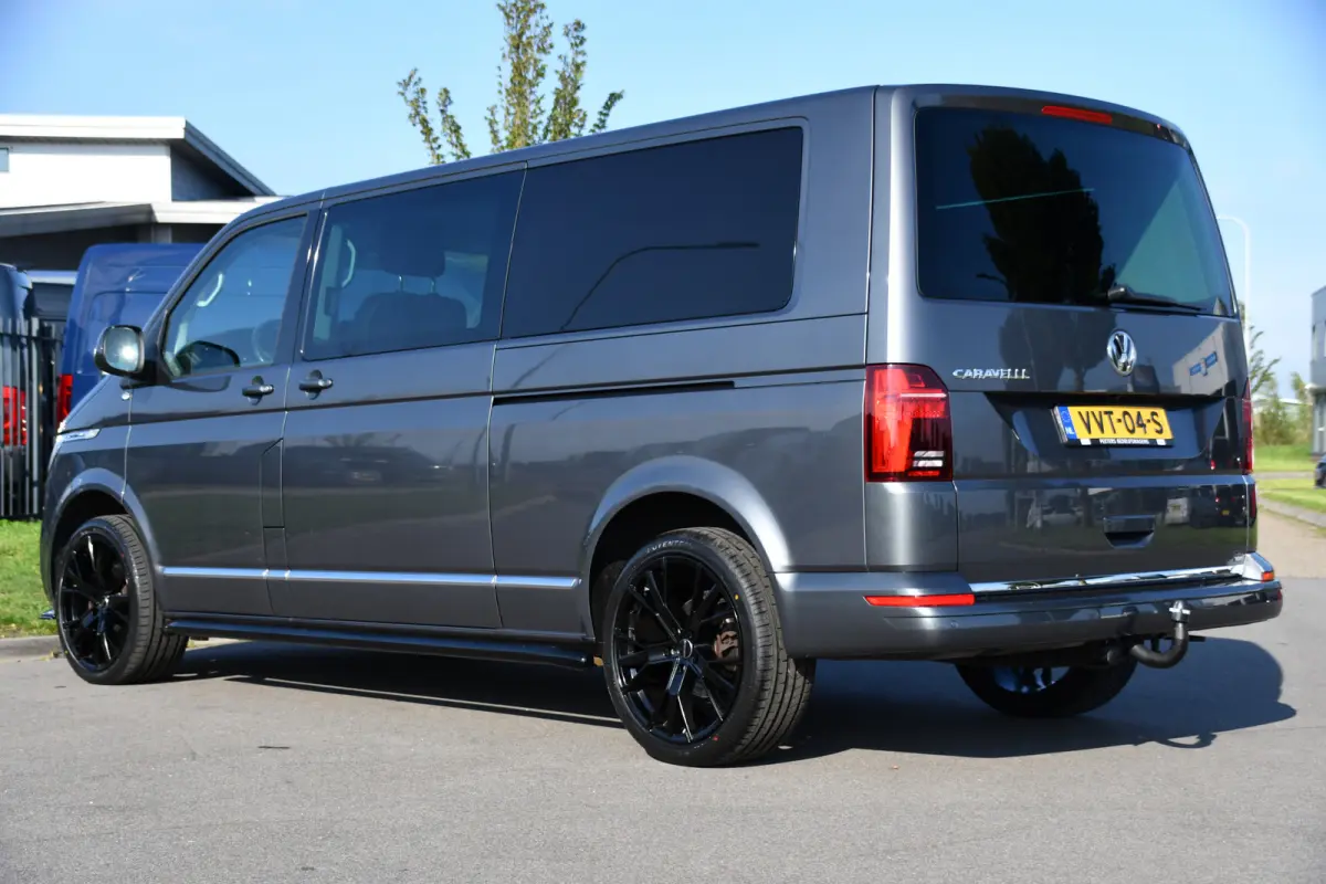 2.0 TDI L2H1 30 DC Caravelle FULL OPTIONS! Adaptieve Cruise, Camera, Carplay, 2 x Schuifdeur, Leder, LED, 204pk, Automaat, Clima, Stoelverwarming, Uniek!