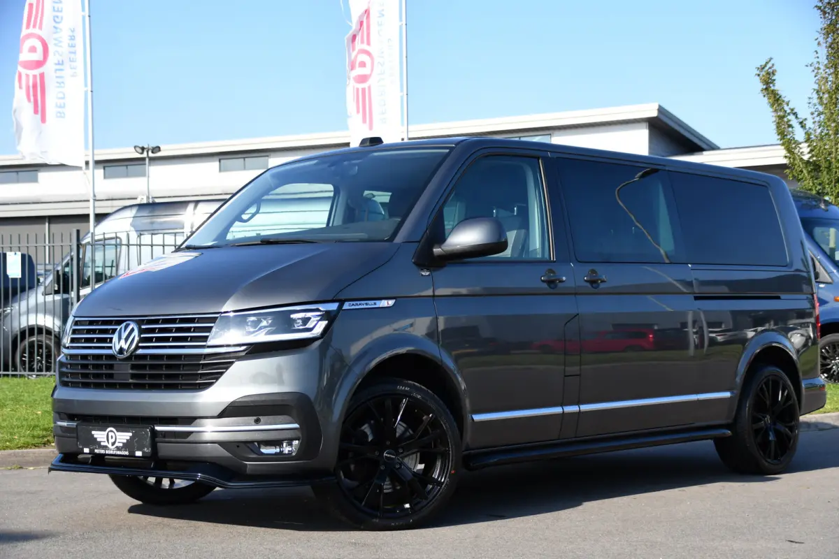 2.0 TDI L2H1 30 DC Caravelle FULL OPTIONS! Adaptieve Cruise, Camera, Carplay, 2 x Schuifdeur, Leder, LED, 204pk, Automaat, Clima, Stoelverwarming, Uniek!
