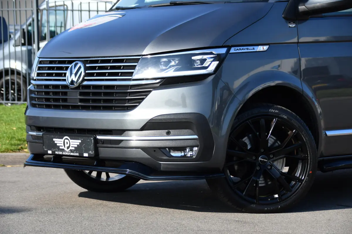 2.0 TDI L2H1 30 DC Caravelle FULL OPTIONS! Adaptieve Cruise, Camera, Carplay, 2 x Schuifdeur, Leder, LED, 204pk, Automaat, Clima, Stoelverwarming, Uniek!