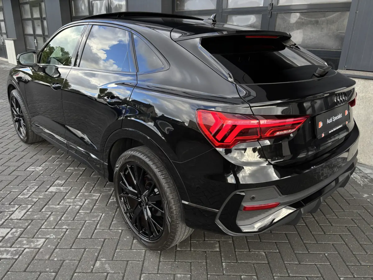 35 TFSI S-line Black Pano sfeer