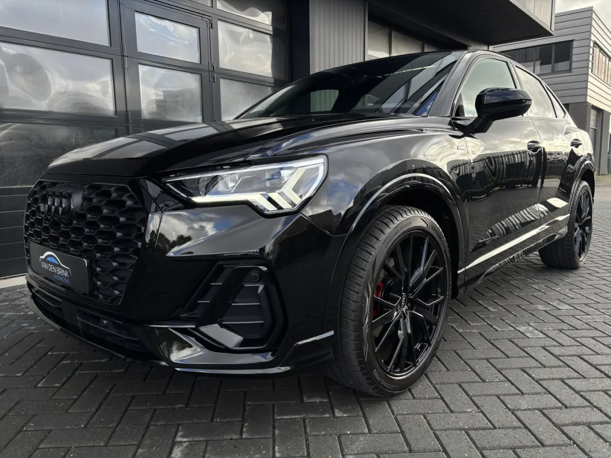 35 TFSI S-line Black Pano sfeer