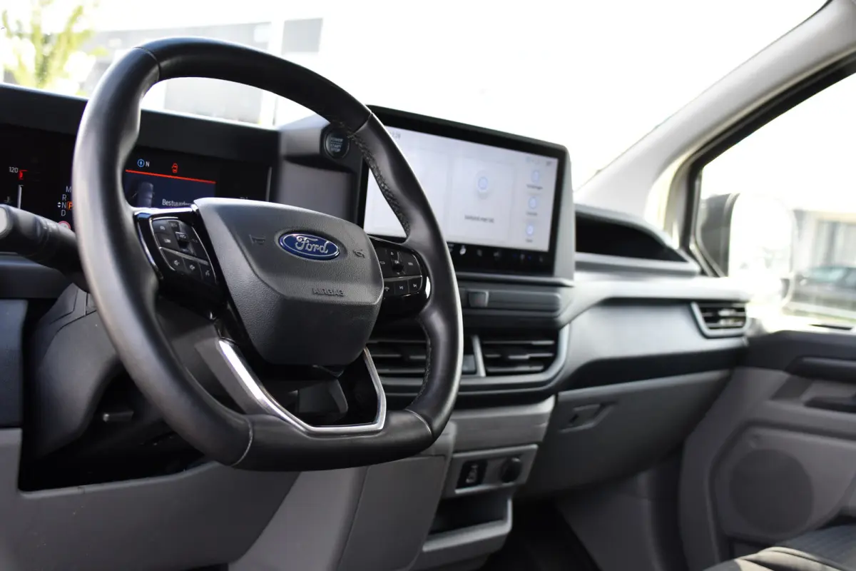 300 2.0 TDCI L1H1 PB Edition Virtual, Camera, Cruise, Carplay, 2 x Schuifdeur, Stuur verwarming, 136pk, Automaat, Stoelverwarming, Uniek!