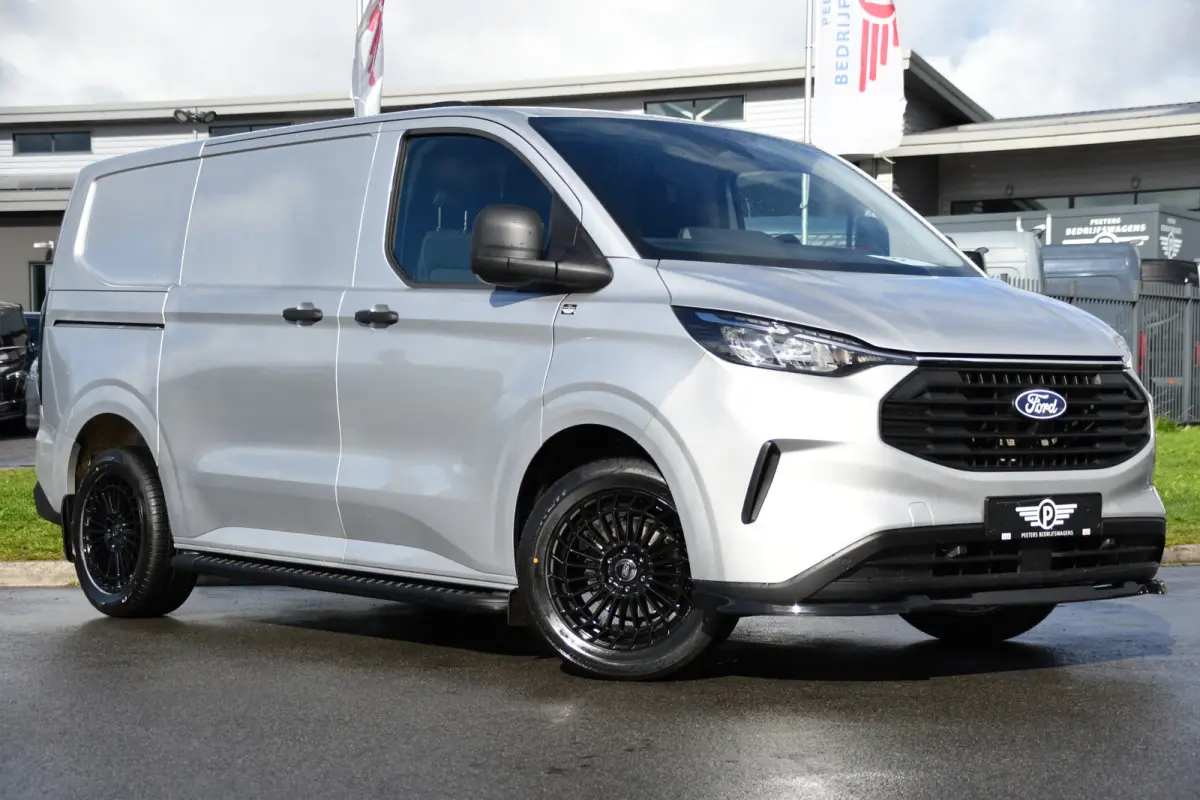 300 2.0 TDCI L1H1 PB Edition Virtual, Camera, Cruise, Carplay, 2 x Schuifdeur, Stuur verwarming, 136pk, Automaat, Stoelverwarming, Uniek!