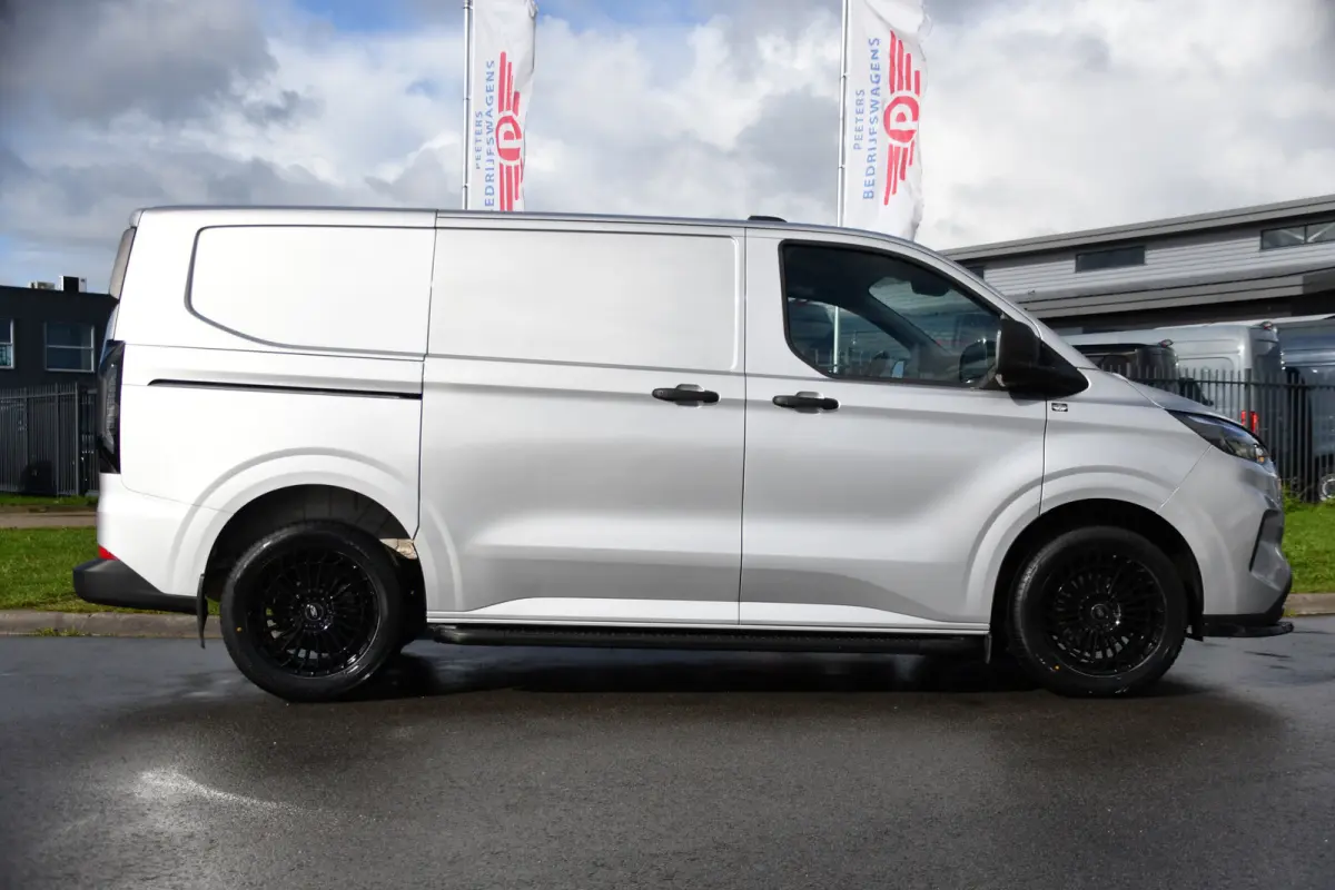 300 2.0 TDCI L1H1 PB Edition Virtual, Camera, Cruise, Carplay, 2 x Schuifdeur, Stuur verwarming, 136pk, Automaat, Stoelverwarming, Uniek!