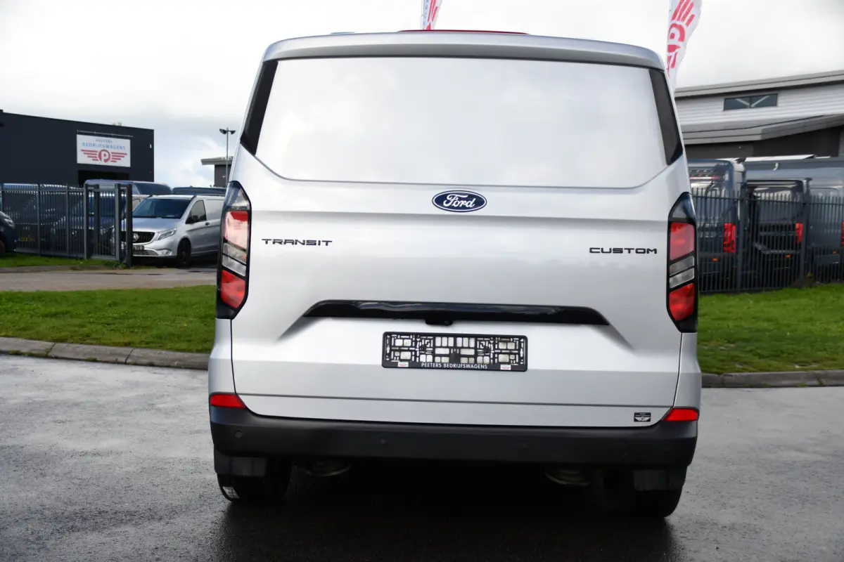 300 2.0 TDCI L1H1 PB Edition Virtual, Camera, Cruise, Carplay, 2 x Schuifdeur, Stuur verwarming, 136pk, Automaat, Stoelverwarming, Uniek!