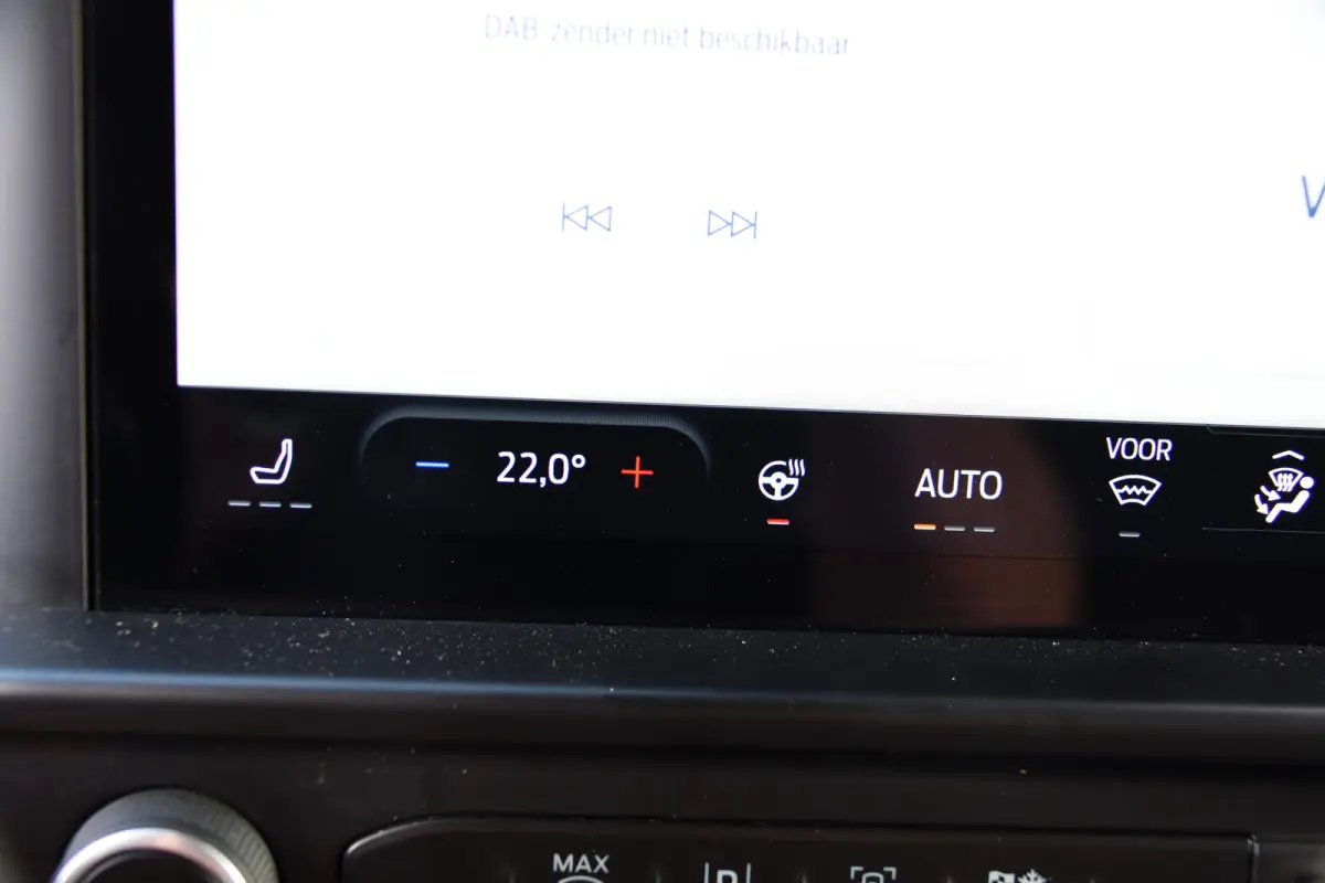 300 2.0 TDCI L1H1 PB Edition Virtual, Camera, Cruise, Carplay, 2 x Schuifdeur, Stuur verwarming, 136pk, Automaat, Stoelverwarming, Uniek!