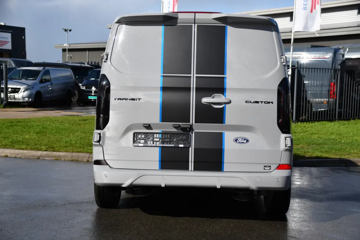 320 2.0 TDCI L1H1 Sport Virtual, Camera, Carplay, LED, Cruise, 170pk, Automaat, Stoelverwarming, Uniek!