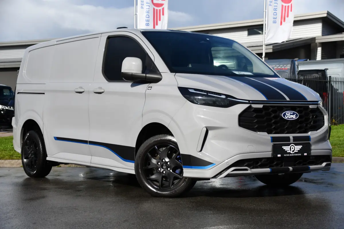 320 2.0 TDCI L1H1 Sport Virtual, Camera, Carplay, LED, Cruise, 170pk, Automaat, Stoelverwarming, Uniek!