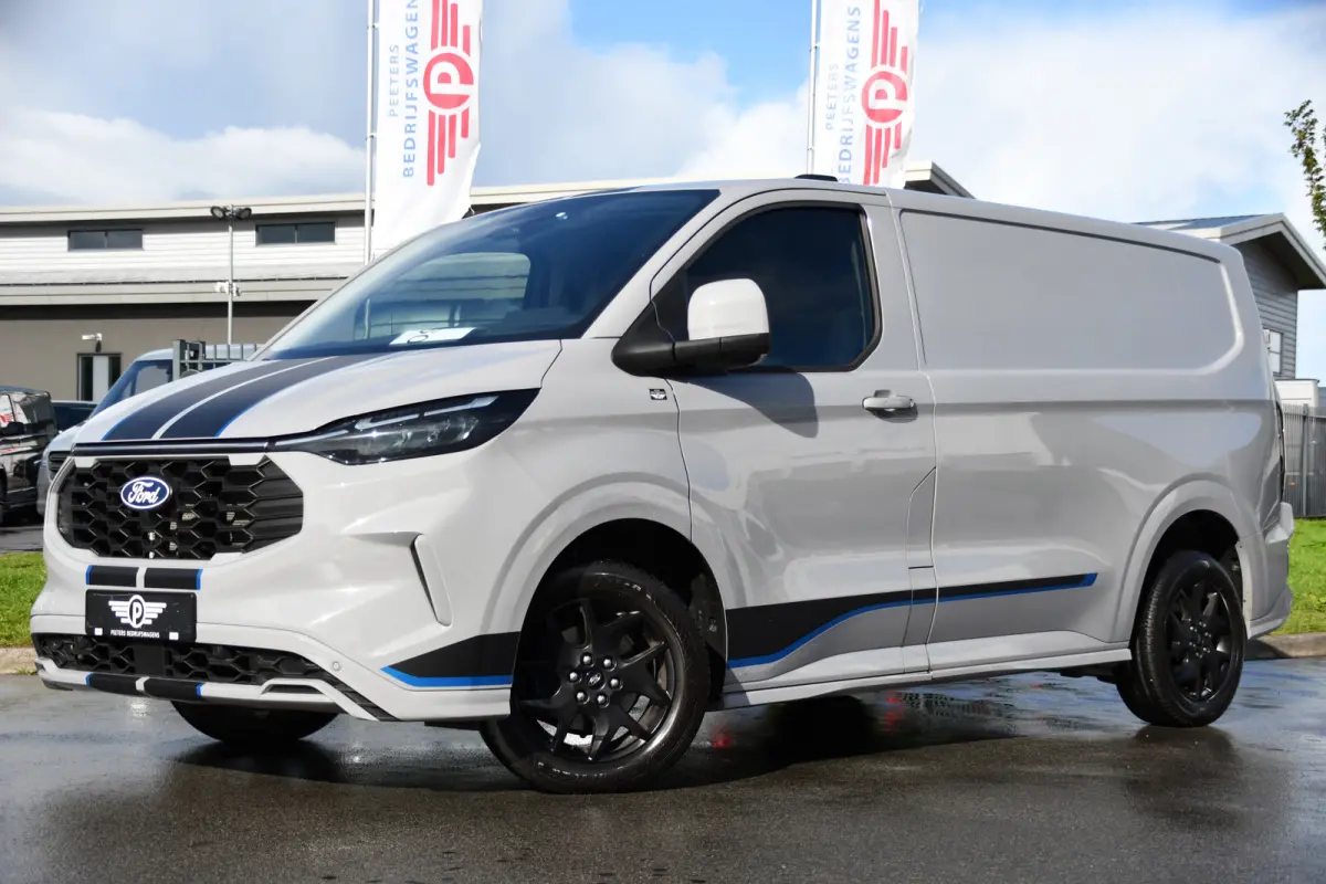 320 2.0 TDCI L1H1 Sport Virtual, Camera, Carplay, LED, Cruise, 170pk, Automaat, Stoelverwarming, Uniek!