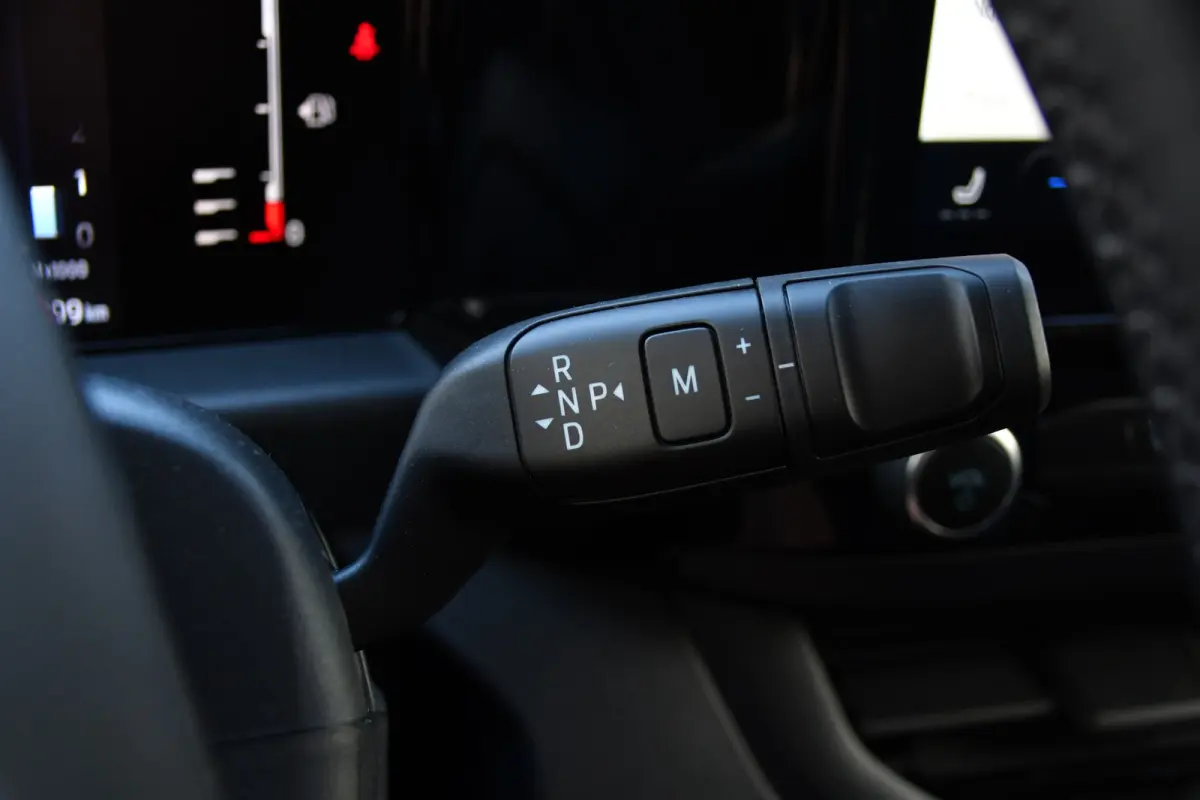320 2.0 TDCI L1H1 Sport Virtual, Camera, Carplay, LED, Cruise, 170pk, Automaat, Stoelverwarming, Uniek!