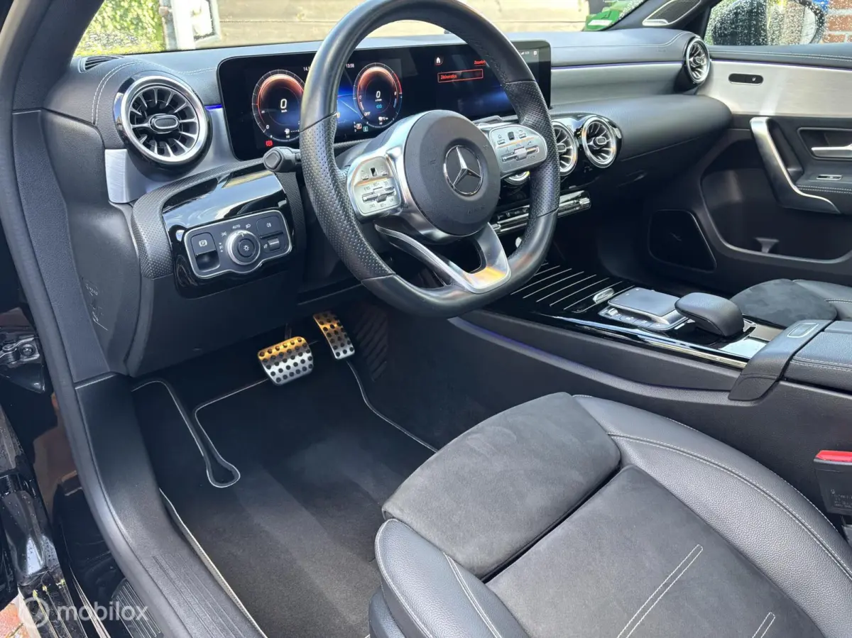 250 e AMG Limited Pano trekh.Mbeam vollll