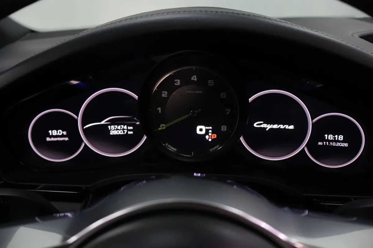 3.0 E-Hybrid|PANO|NAVI|CLIMATE|