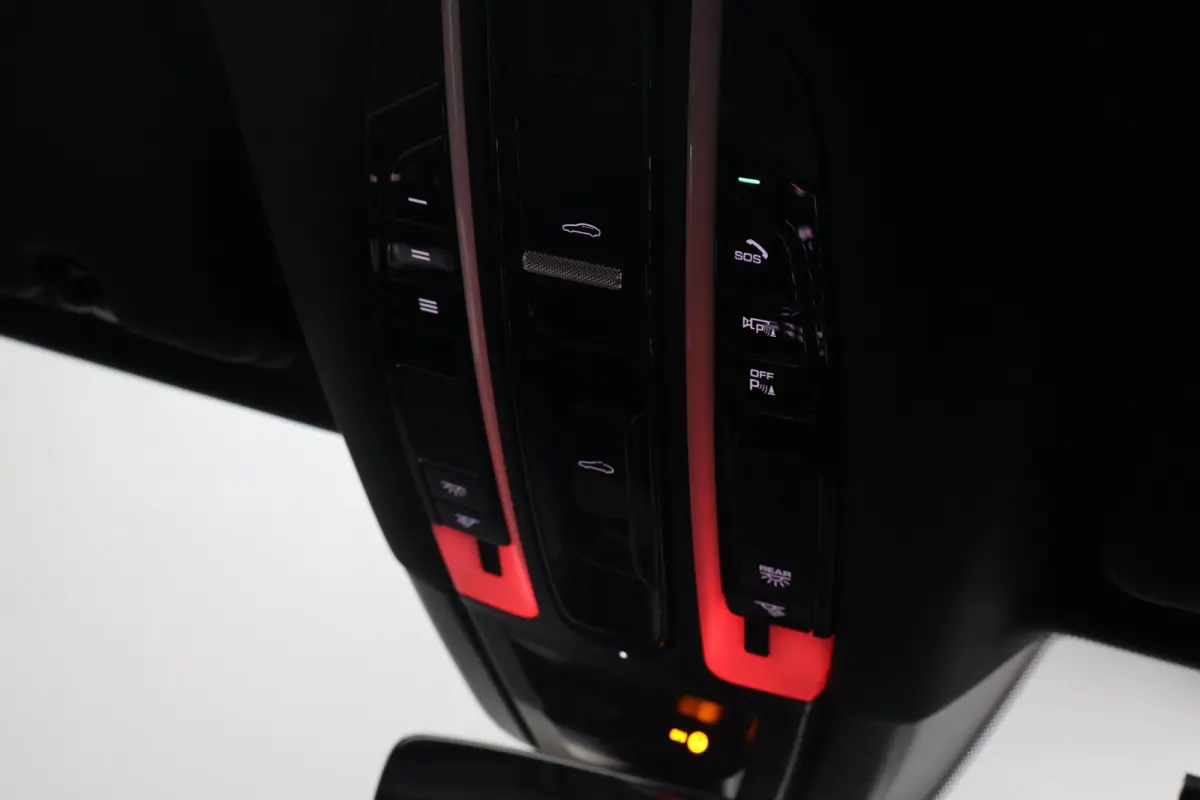 3.0 E-Hybrid|PANO|NAVI|CLIMATE|