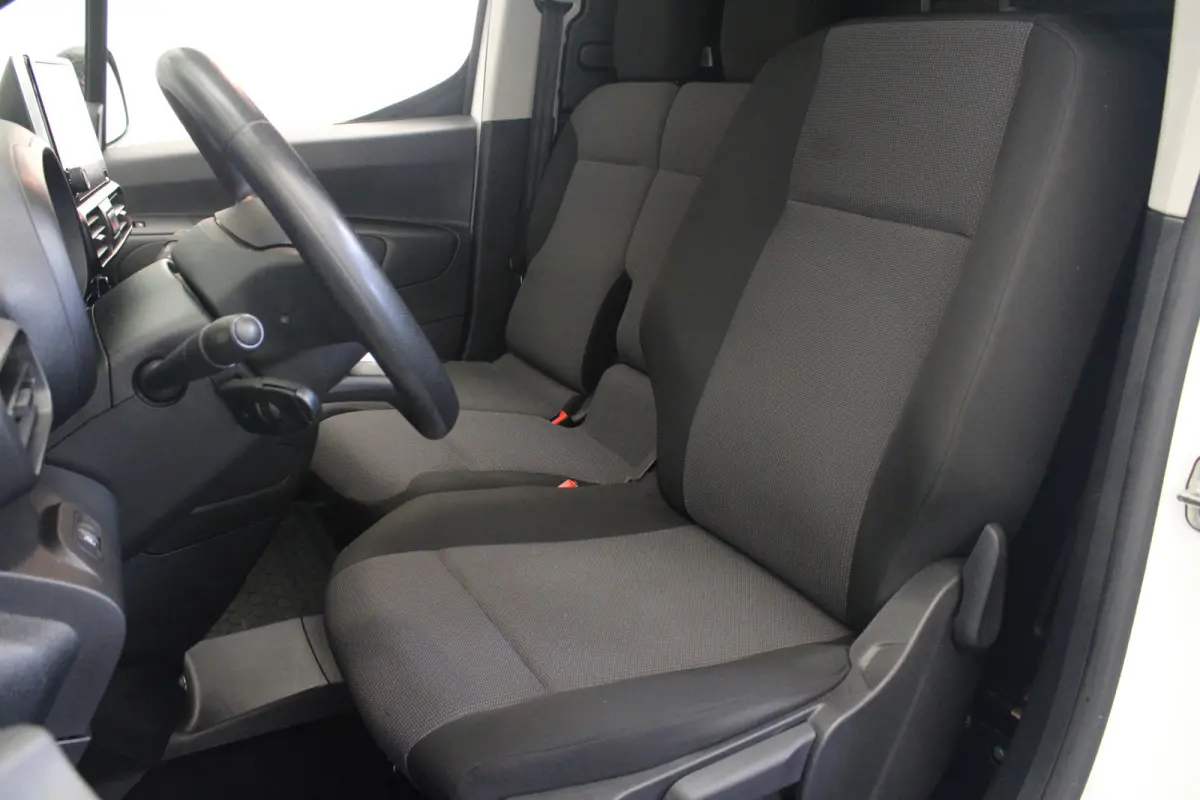 1.2 PureTech Club |Navi|Camera|Carplay|