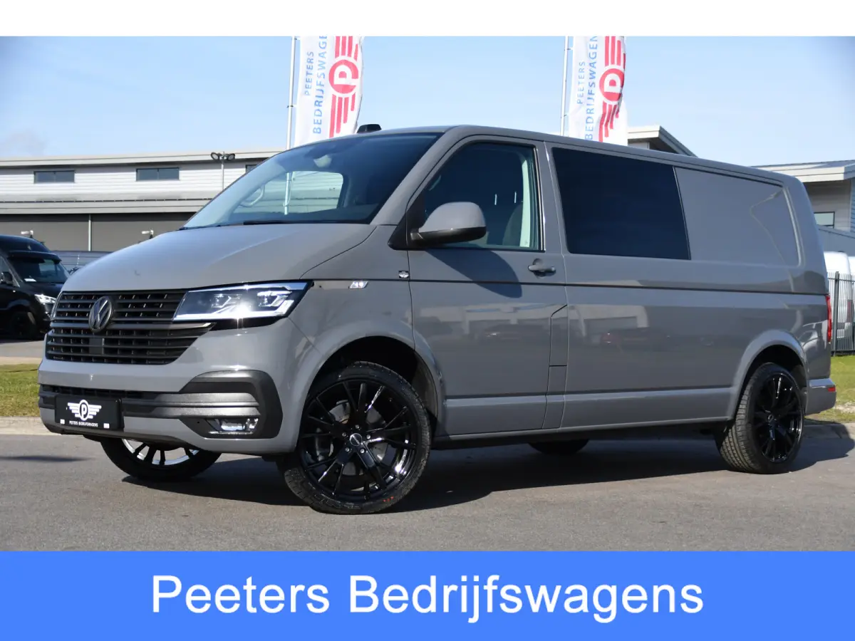 2.0 TDI L2H1 32 DC Bulli 4Motion Virtual, Adaptieve Cruise, Carplay, LED, Stoelverwarming, 204pk, Trekhaak, Automaat, NAVI, Voorruit verwarming, Uniek! 4x4, 4matic