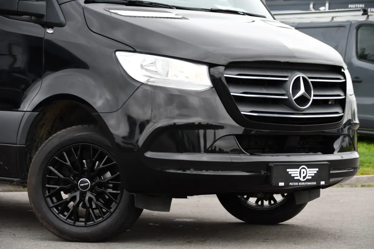 314 2.2 CDI L2H2 RWD Black Edition Camera, Carplay, Sensoren, 143pk, Automaat, Trekhaak, 7'' Mbux, Uniek!