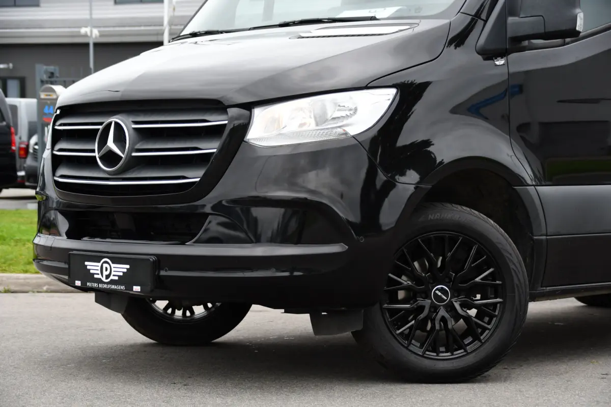 314 2.2 CDI L2H2 RWD Black Edition Camera, Carplay, Sensoren, 143pk, Automaat, Trekhaak, 7'' Mbux, Uniek!