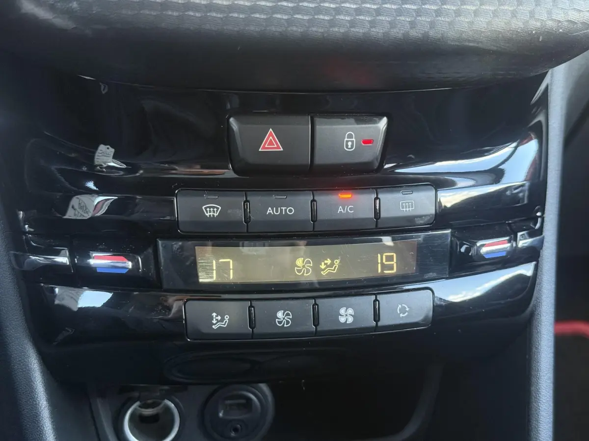 1.2 PureTech Allure 2e Eigenaar|Navi|Pano|Carplay|Camera|Clima|Cruise|D-riem vv in 2023|N.A.P|APK tot 01-2027