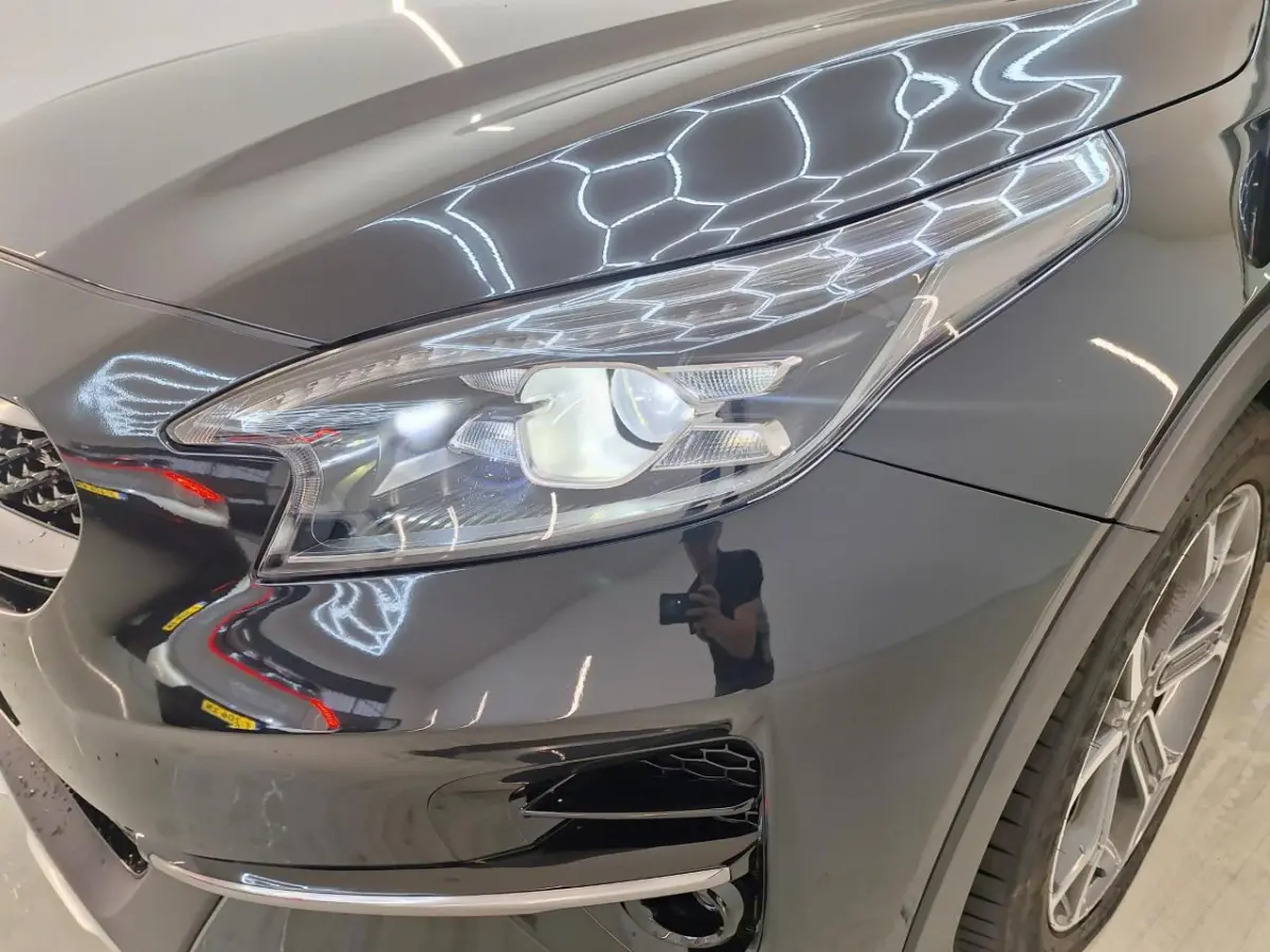 1.5 T-GDI 160PK MHEV DynamicPlusLine+Led+Half-Leder+Stoel&Stuur-verw+breed-navigatie+Camera+18"lmv = ORIG/NL 1EIG = TOP