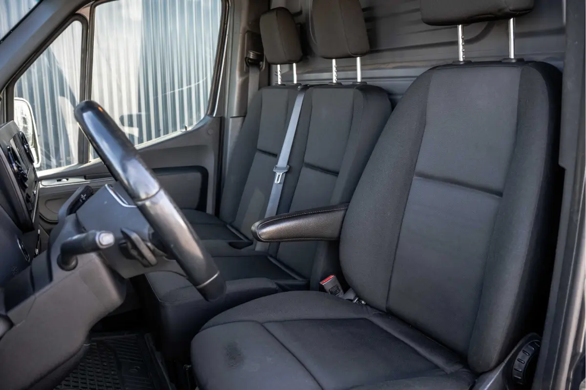 314 CDI RWD L2H1 | Automaat | 3-Zits | Camera | Cruise | Mbux | Airco | Imperiaal