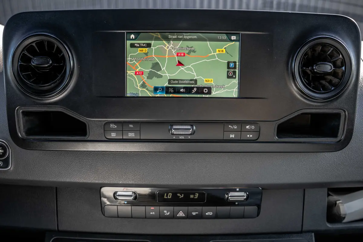 314 CDI RWD L2H1 | Automaat | 3-Zits | Camera | Cruise | Mbux | Airco | Imperiaal