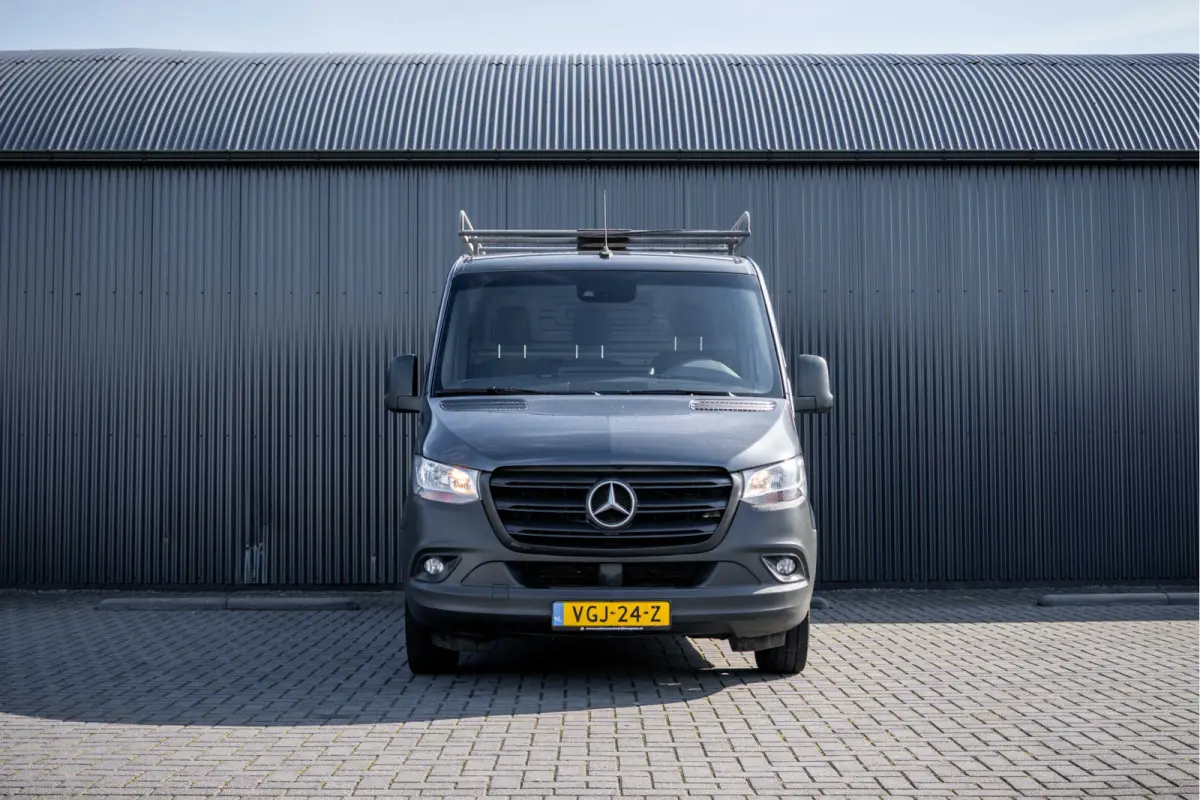 314 CDI RWD L2H1 | Automaat | 3-Zits | Camera | Cruise | Mbux | Airco | Imperiaal