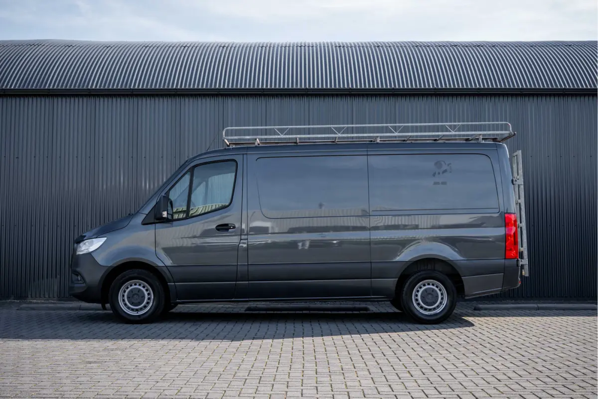 314 CDI RWD L2H1 | Automaat | 3-Zits | Camera | Cruise | Mbux | Airco | Imperiaal