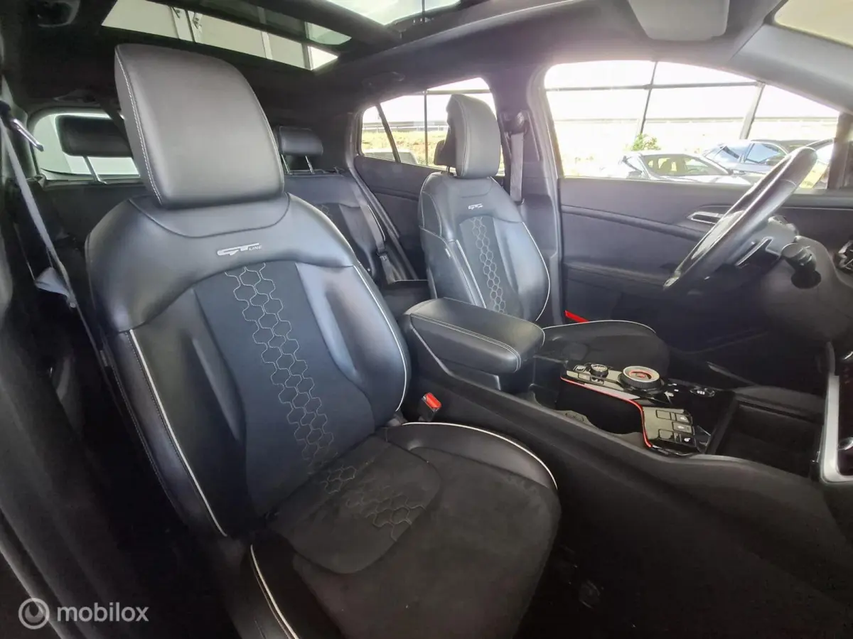 Plug-in Hybrid AWD GT-Line | PANO | NL AUTO - RIJKLAARPRIJS