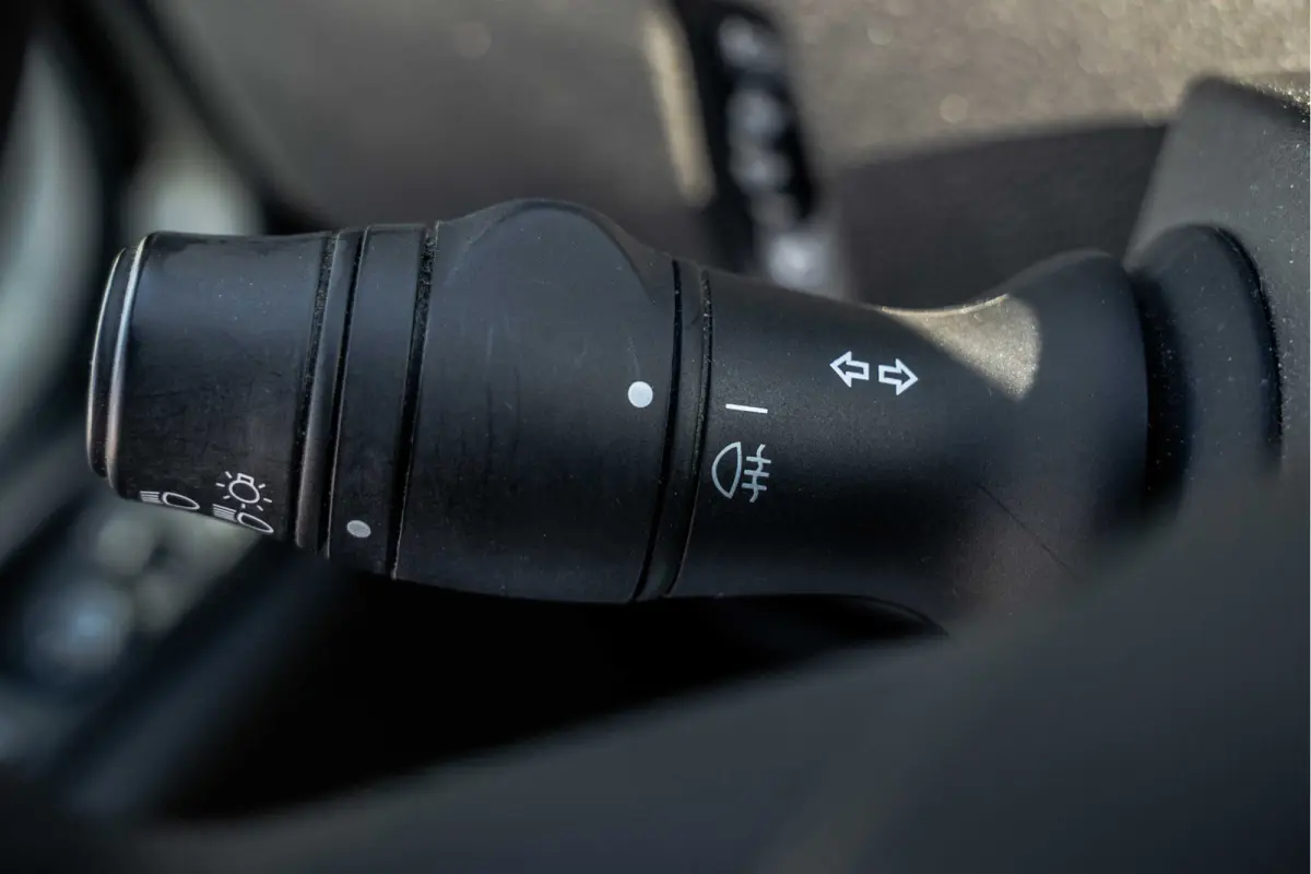 **2.3 CDTI FWD L2H2 | 3-Zits | Cruise | Airco**